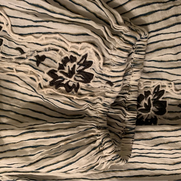 Free People size small medium long sleeve elasticized Top - Picture 6 of 7